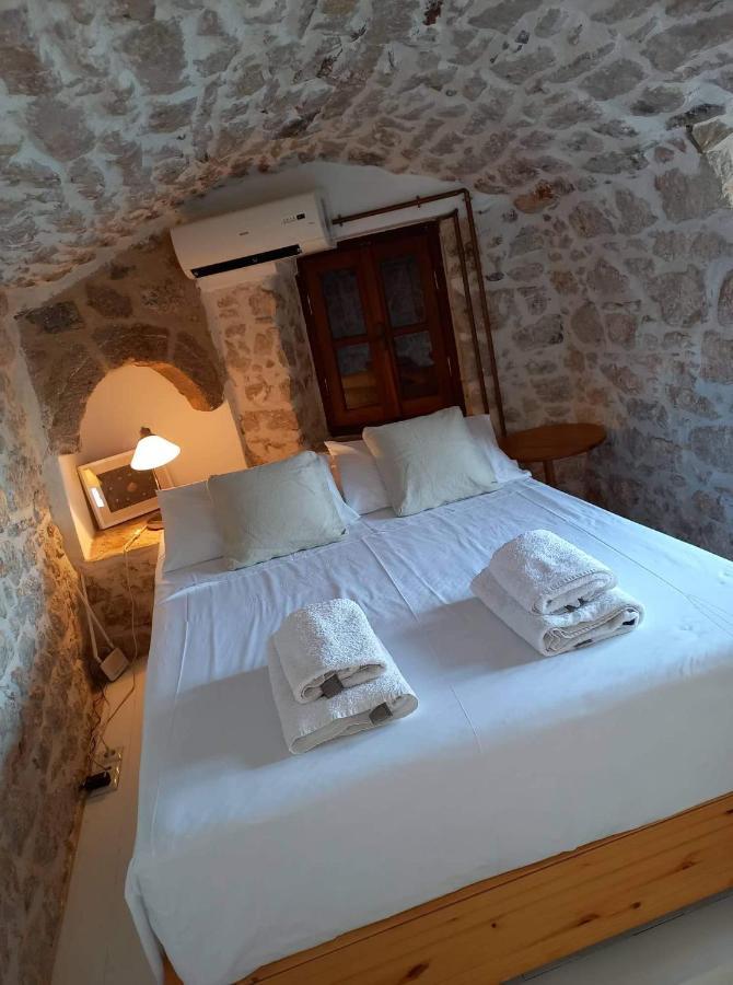 Villa Amalia Халки Экстерьер фото